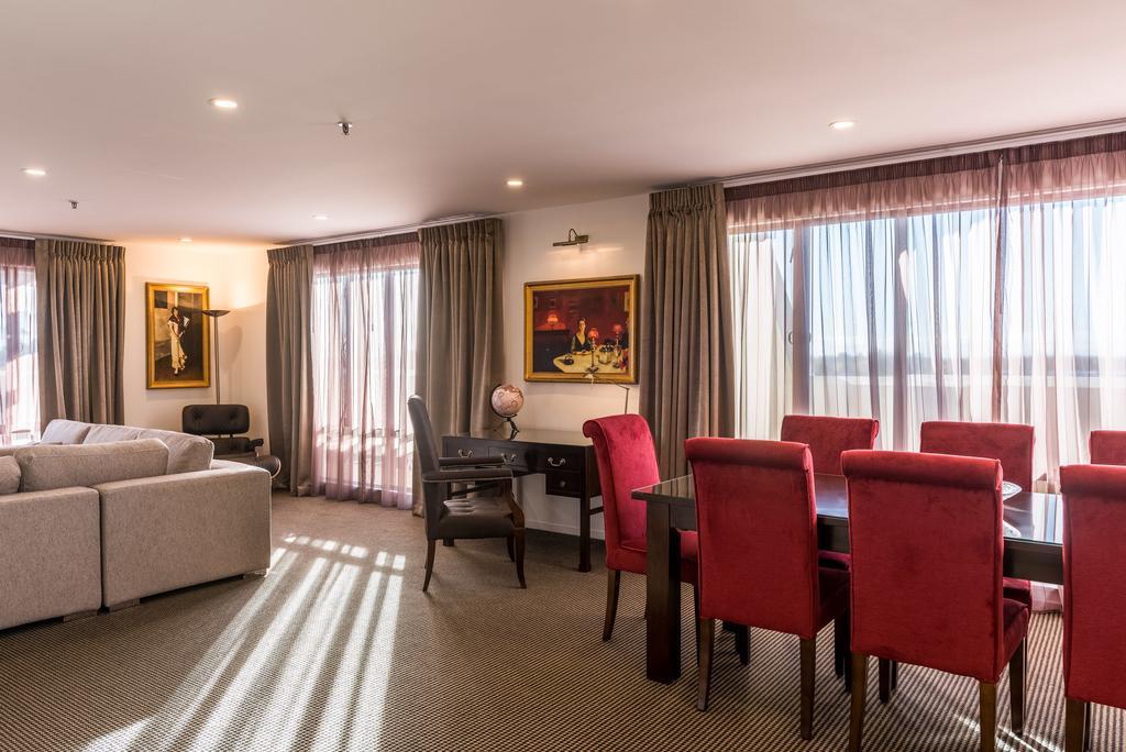 Fino Hotel & Suites Christchurch Exterior foto