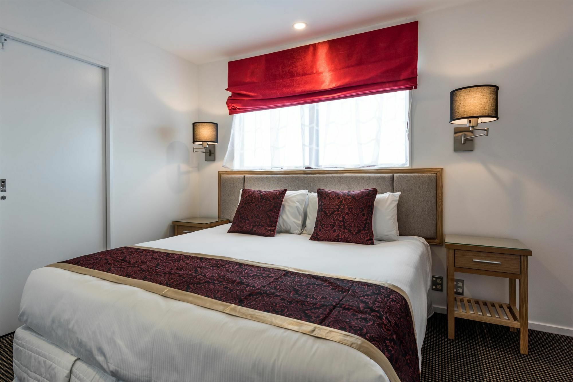 Fino Hotel & Suites Christchurch Exterior foto